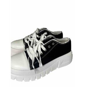 Cute Size 9 US/40 Black & White Sneakers: Women Stylish Sports Shoes Comfortable